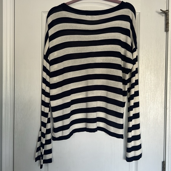 Lulu’s Isadora Navy Blue and White Striped Oversized Sweater NWT - Picture 12 of 12